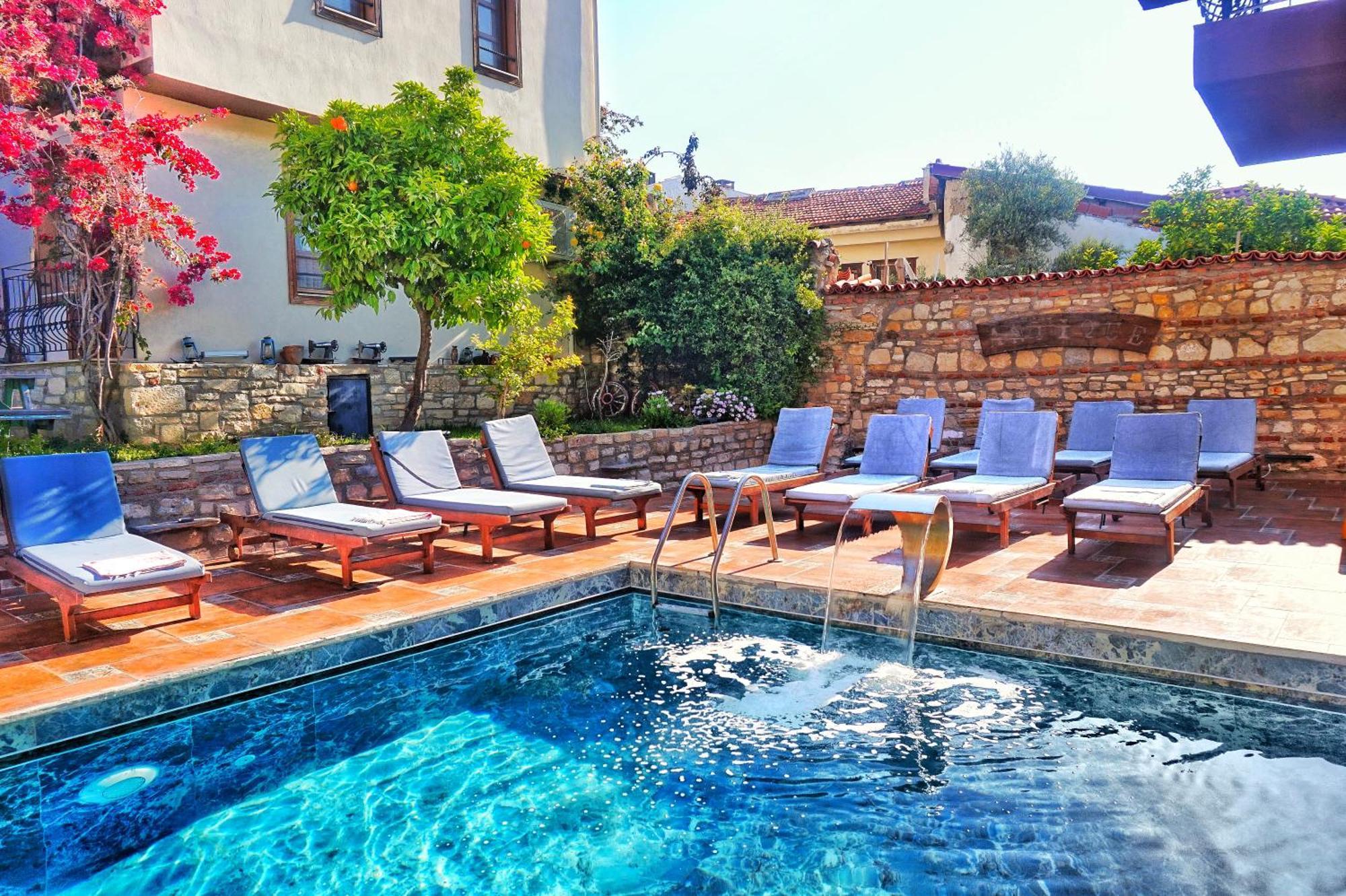Kusadasi Sezgins Boutique Rooms Exterior foto